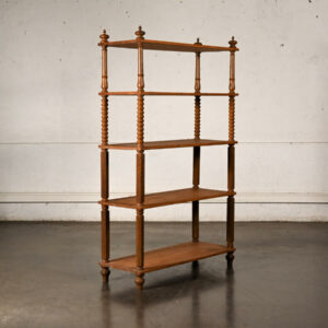 bibliothèque ancienne, bibliothèque italienne, commode pieds compas, rotin vintage, vaisselle ancienne, fauteuil boomerang, meuble jiroutek